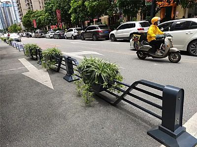 机非道路护栏